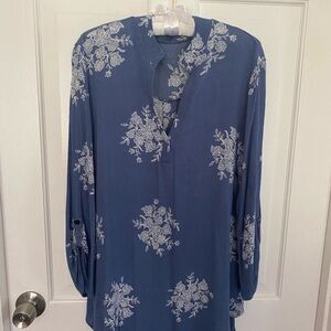 Blue and White Long Sleeve Buttoned Tunic